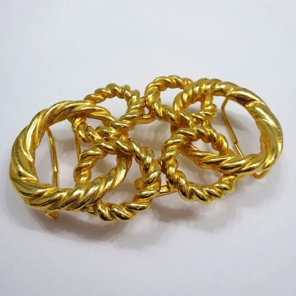 Gay Boyer Gold Tone Belt Buckle